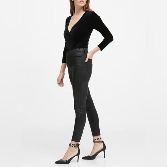 Banana republic velvet bodysuit - Picture 1 of 12